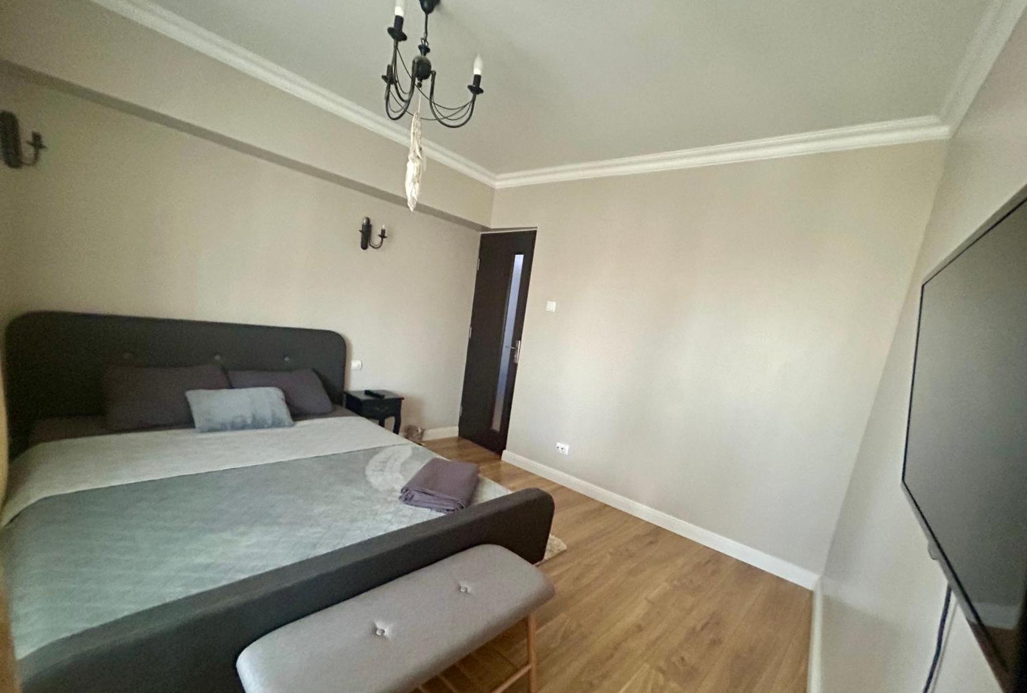 Georgiana'S Central Apartment Buzău Eksteriør billede